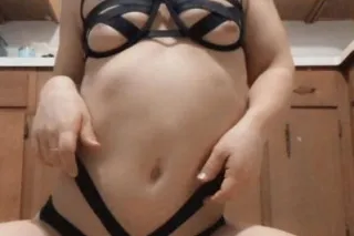 Only Add 👻my snapchat..👉 evaqzy✅.Facetime Fun.. Mid_dget_escort girl👙3 foot 11 inch cubby👅And Ready for incall or out call🚘car call🚗 AVAILABLE 24hrs🦋 Video Sex Chat,NEW Video Content sell.. - Image 4